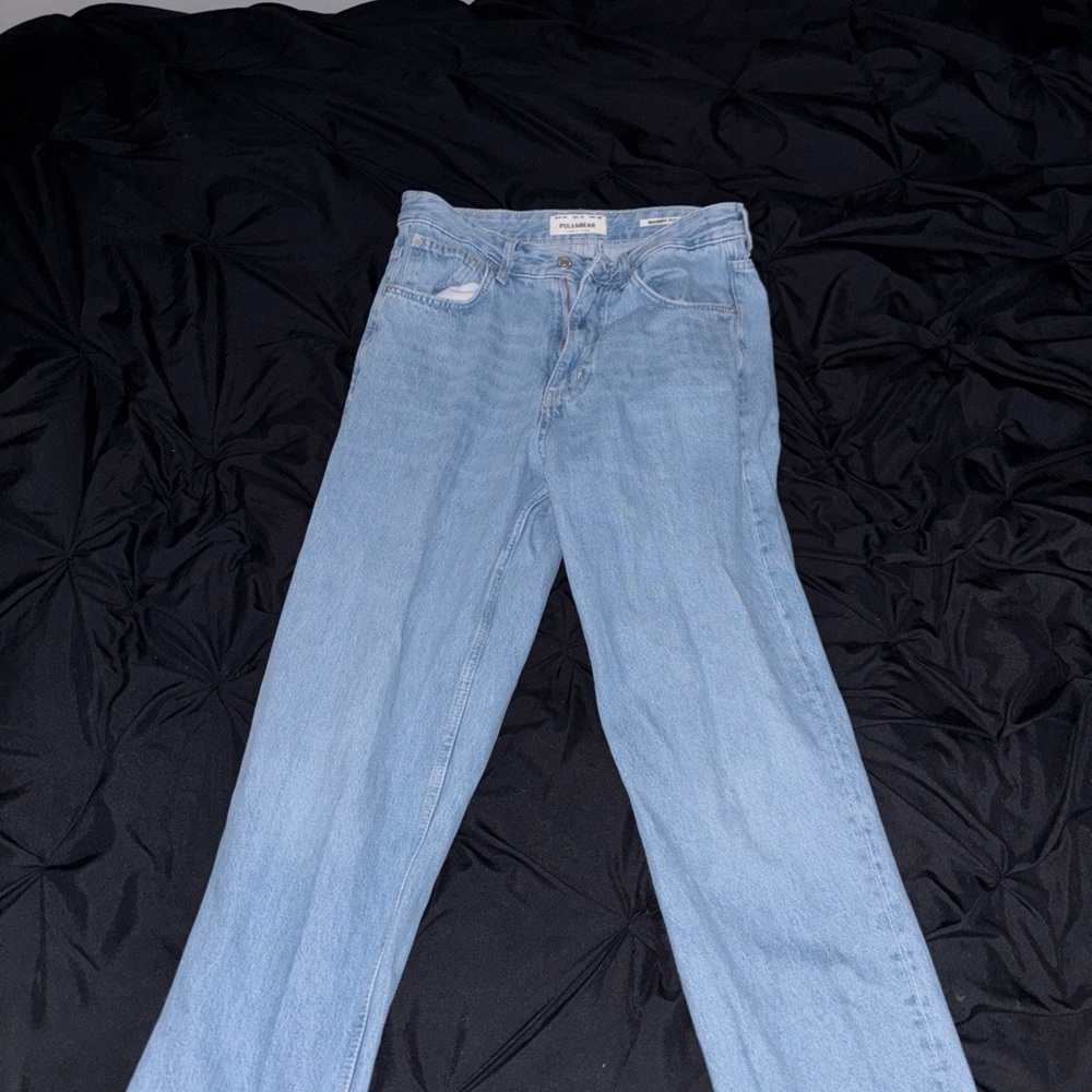 PULL & BEAR MEN’s BAGGY BLUE JEANS